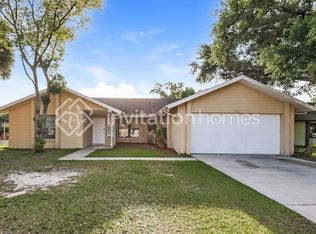 1726 Lake Crest Ave, Brandon, FL 33510
