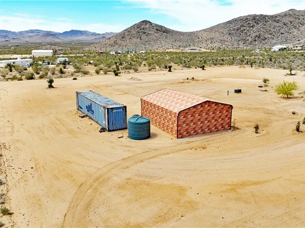 5649 N Davis Rd, Golden Valley, AZ 86413