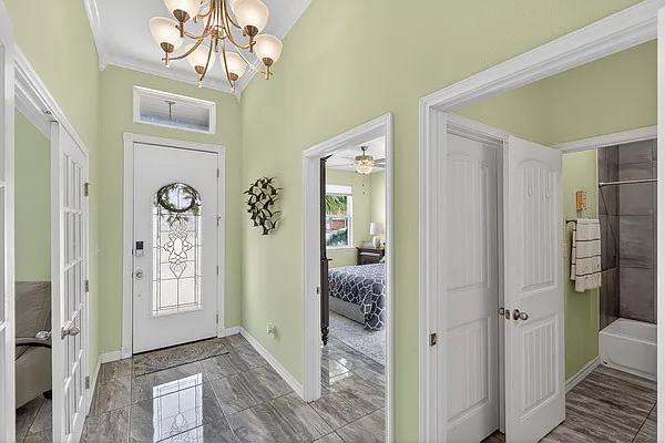 4 bed, 2270 sqft, $3,400 — Photo 3