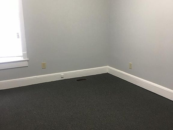 3rd image of 1540 14th Ave