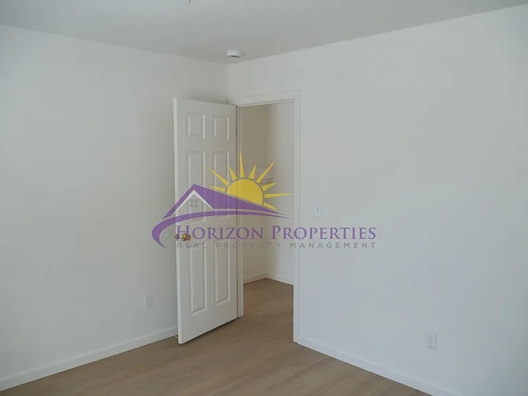 8893 Carmel Plaza Way — Photo 17