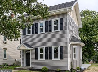 121 N 2nd St, Bainbridge, PA 17502