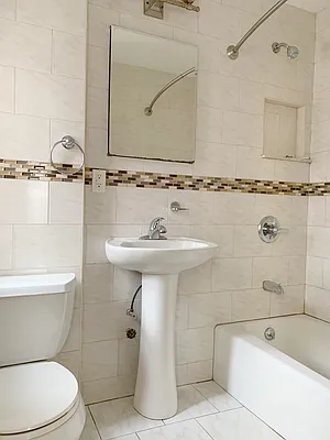 Rented by Compass | media 19