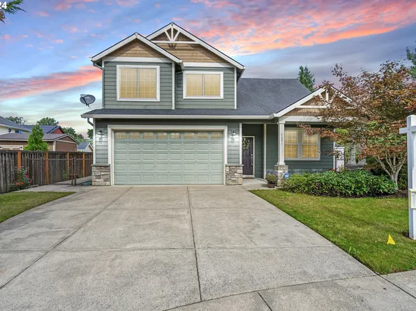 4851 SE 3rd Ct, Gresham, OR 97080