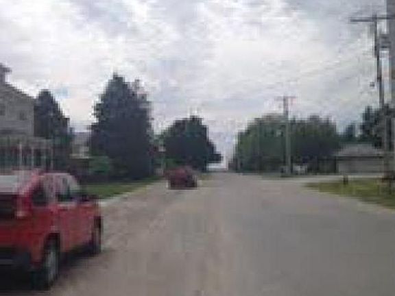 5th image of 316 W Garfield Ave