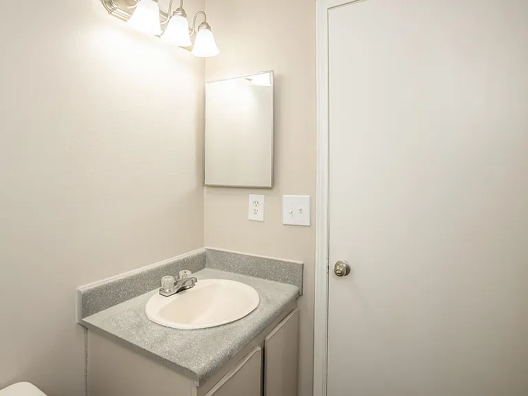 Townhomes at Pine Hill — Photo 36