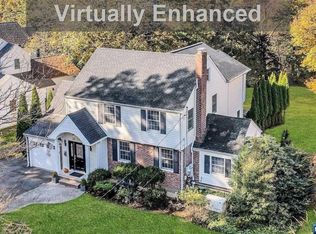 17 Kenwood Rd, Tenafly, NJ 07670