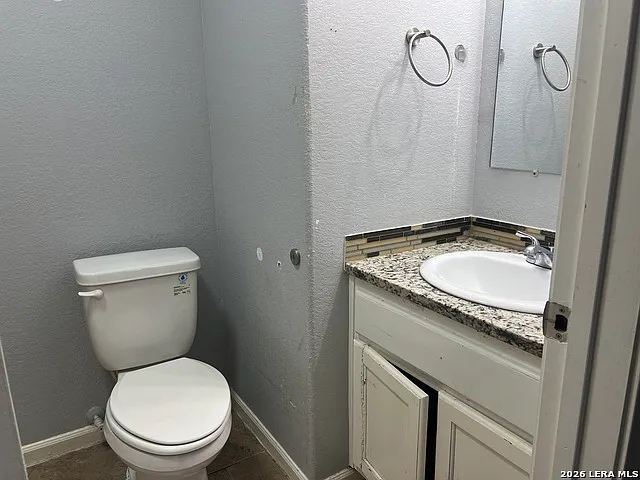 11110 Baywood St — Photo 9