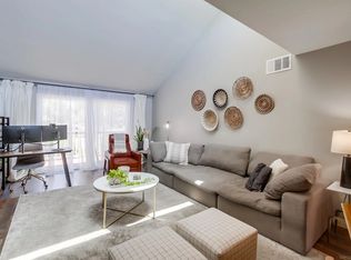 The Grove, San Diego, CA 92131