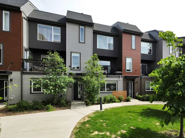 1075 Rosenthal Blvd NW #46, Edmonton, AB T5T 7G5