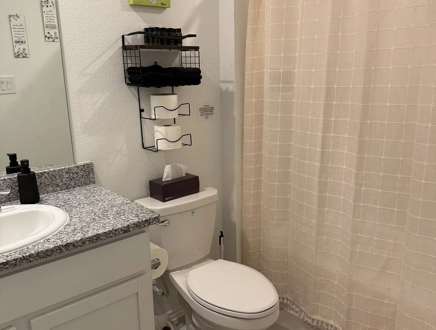4 bed, 2.0 bath, 1732 sqft, $5,022 — Photo 3