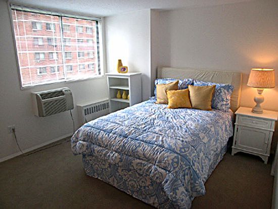 1st image of 520 2nd Ave APT 24E