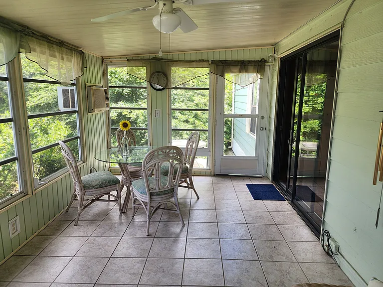 5631 Seven Oaks Dr — Photo 18