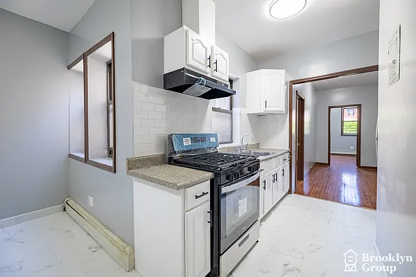 Rented by Brooklyn Group | media 11