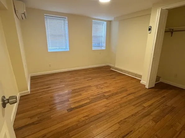 10 Mercer Street image 1 of 5