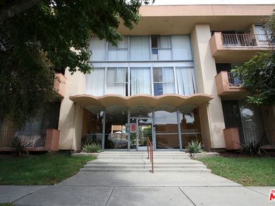 855 Victor Ave APT 305, Inglewood, CA, 90302