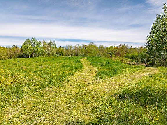 2nd image of 19 Old Stone Road