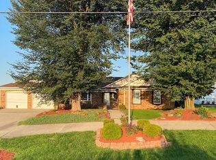 6868 S Old Decker Rd, Vincennes, IN 47591