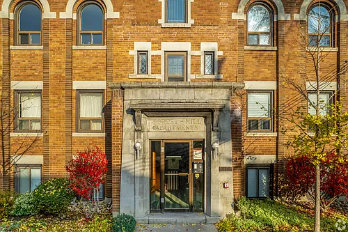320 Lonsdale Rd Photo 1