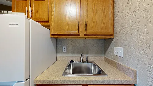 715 McCormick Ave #5 — Photo 3