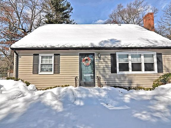 2nd image of 211 Chemung St