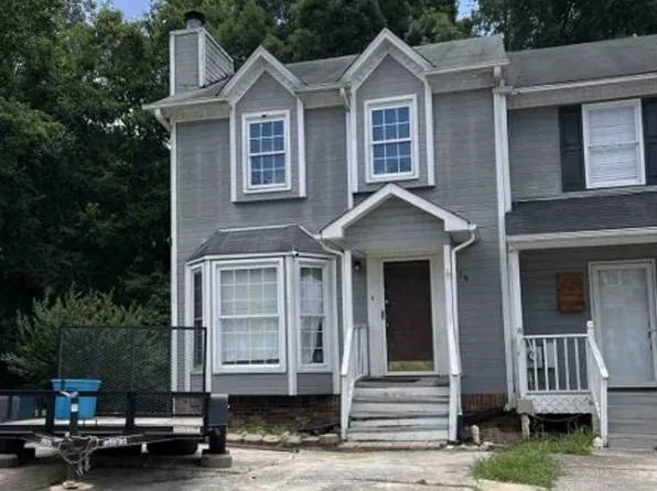 375 Jamestown Manor Dr, Gardendale, AL 35071