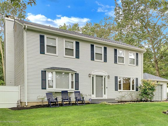 4th image of 138 Mountain View Dr