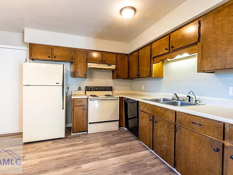 724 Timber Ridge Trl — Photo 6