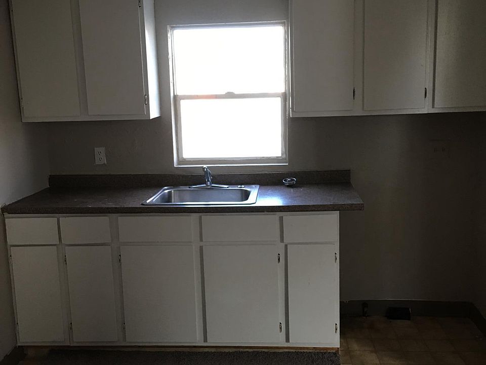 1st image of 720 Miller Ave