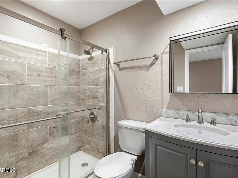 7810 E Keim Dr — Photo 17