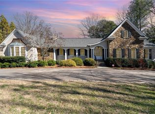 241 N Avalon Rd, Winston Salem, NC 27104