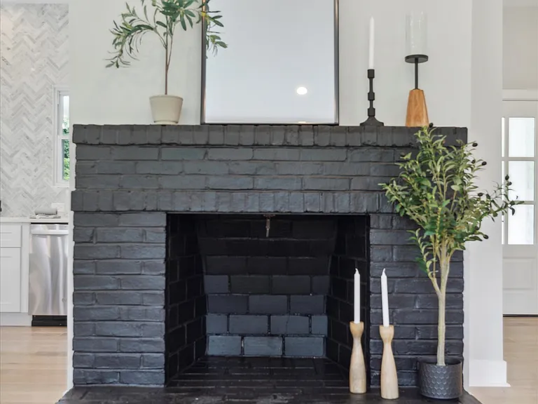 104 Furlong Ave — Photo 12