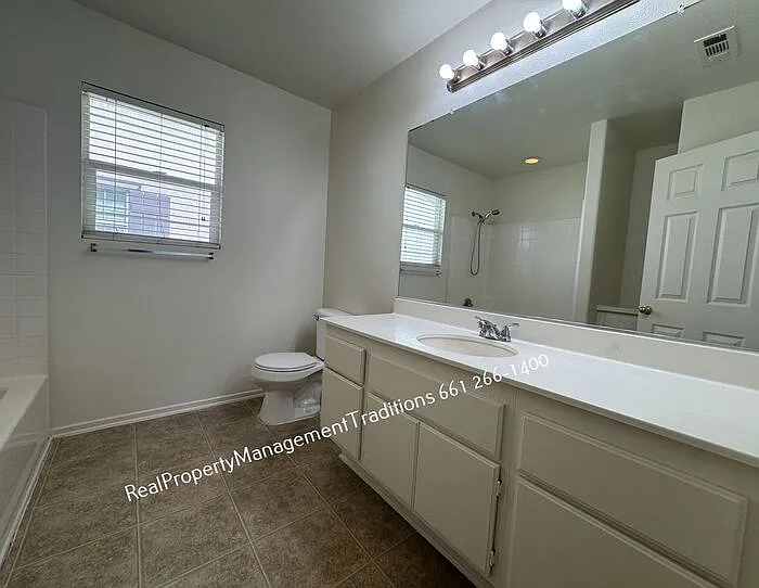 6323 Catania Ct — Photo 15