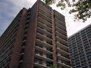 5901 N Sheridan Rd APT 1D, Chicago, IL 60660