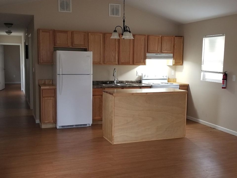 1st image of 2400 Carmody Blvd