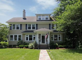 166 Linden Ave, Glen Ridge, NJ 07028