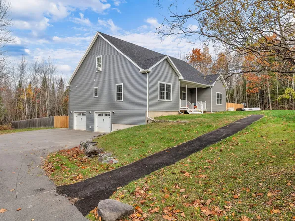 81 Fowler Road, Hampden, ME 04444