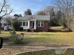20 Churchill Rd, Elberton, GA 30635