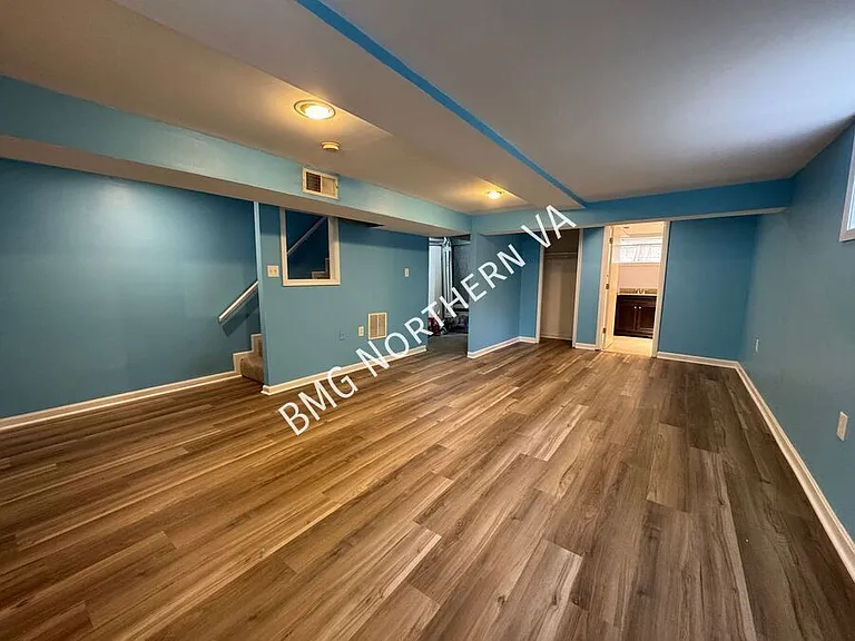 130 Cambridge Rd — Photo 11