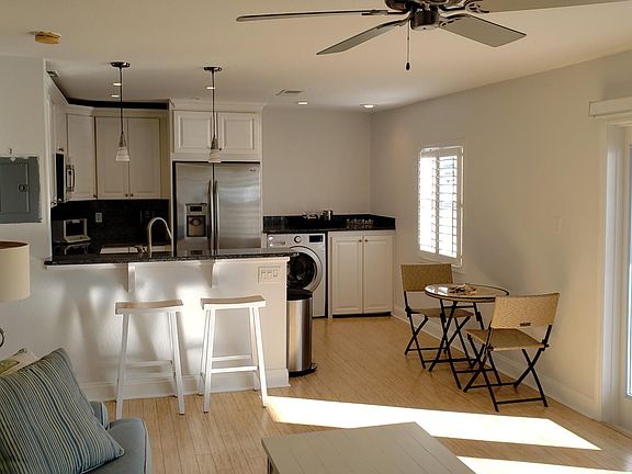 3rd image of 5165 Salmon Dr SE