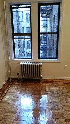 Rented by Lang Realty LLC | media 7