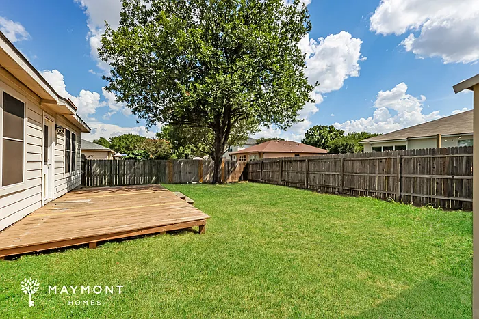 15811 Borwick Ln — Photo 15