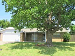 1706 SE Jarman Ave, Lawton, OK 73501