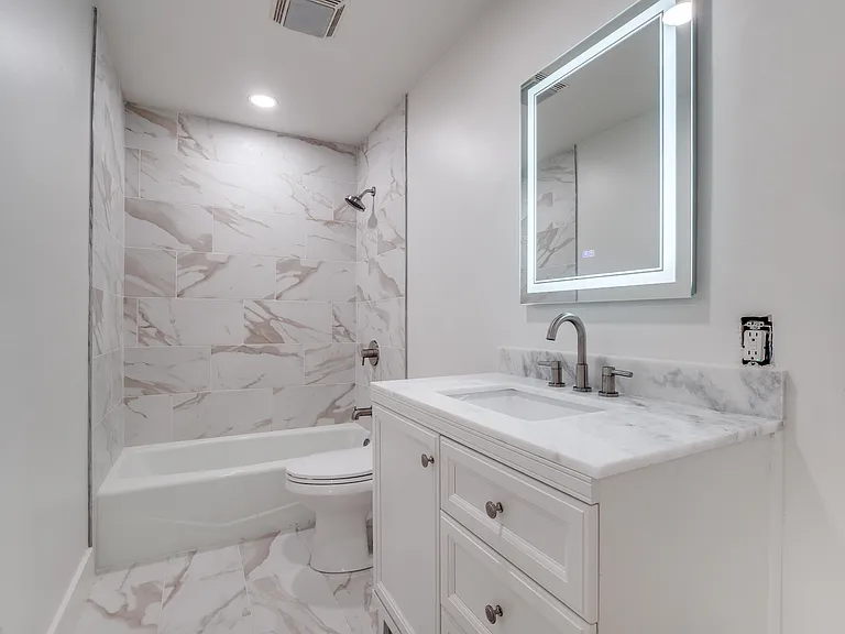 1323 Lark Ln — Photo 25