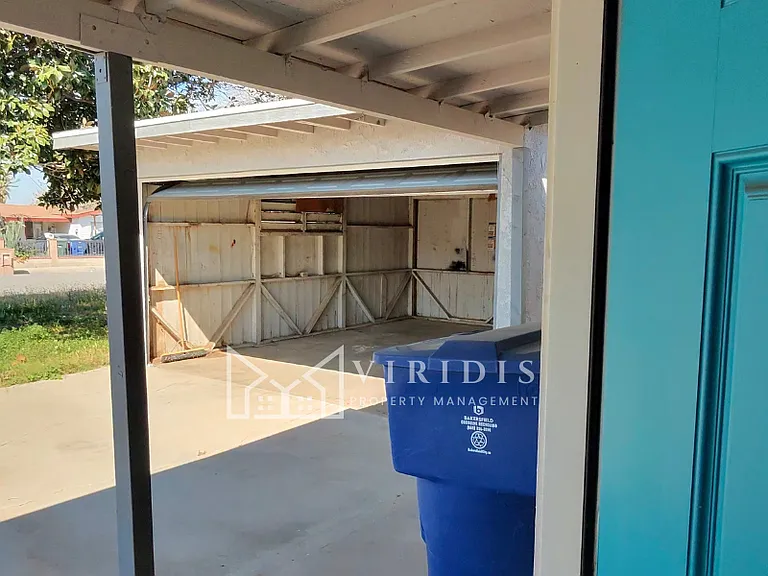2312 Castro Ln — Photo 3