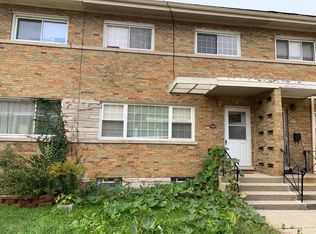 7504 N Ridge Blvd APT E, Chicago, IL 60645