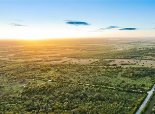 3575 Westwood Rd, Lockhart, TX 78644