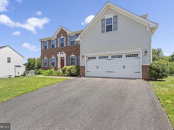 3rd image of 3603 Cogswell Ct