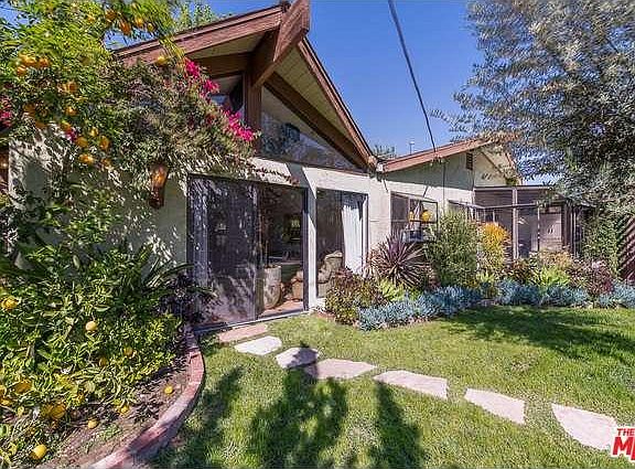 2nd image of 6319 Vicland Pl