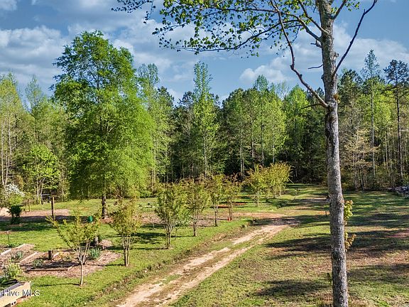 5th image of 253 Martin Lane LOT 5